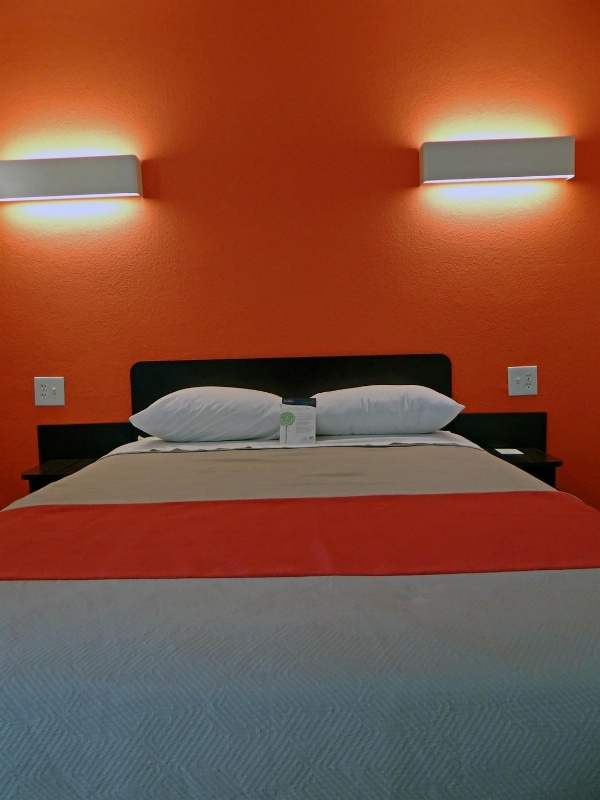 Motel 6 Baltimore MD Main image